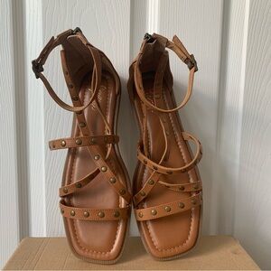 Crown Vintage Brown Strappy Sandals Size 9.5